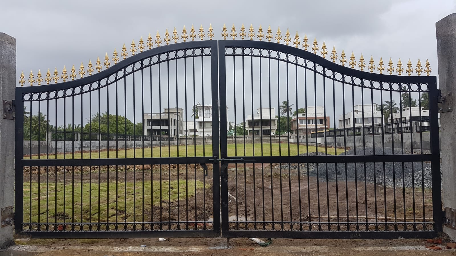 Swing Gate